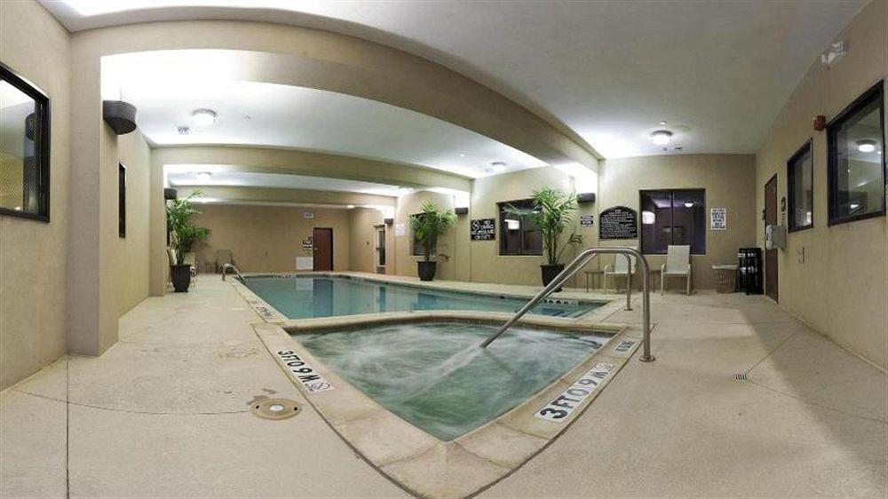 Holiday Inn Express & Suites Ozona By Ihg Bagian luar foto
