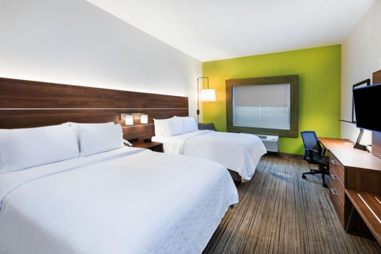 Holiday Inn Express & Suites Ozona By Ihg Bagian luar foto