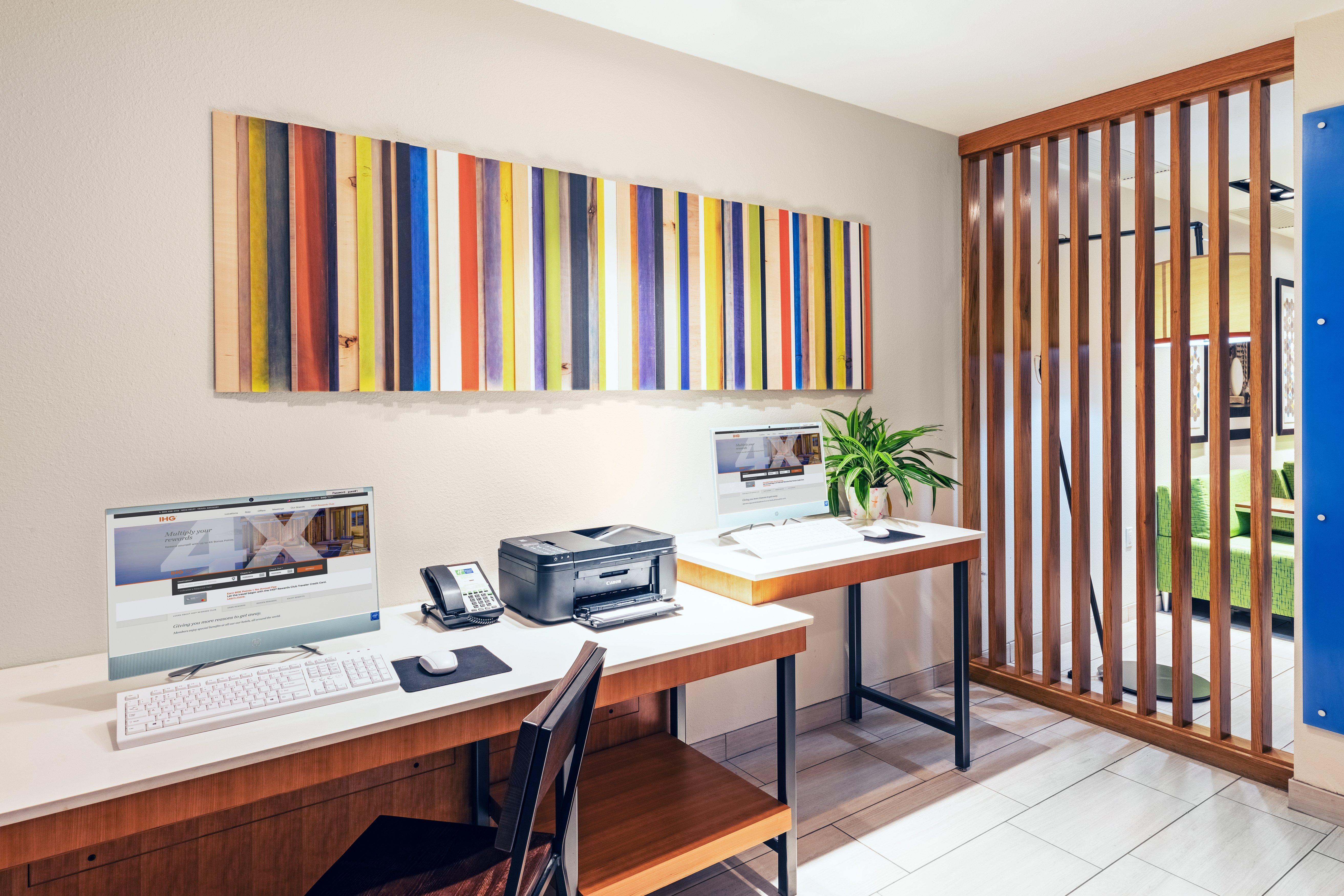 Holiday Inn Express & Suites Ozona By Ihg Bagian luar foto
